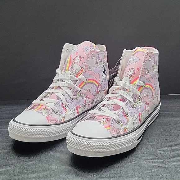 Converse High Top Brand new. - Picture 1 of 12